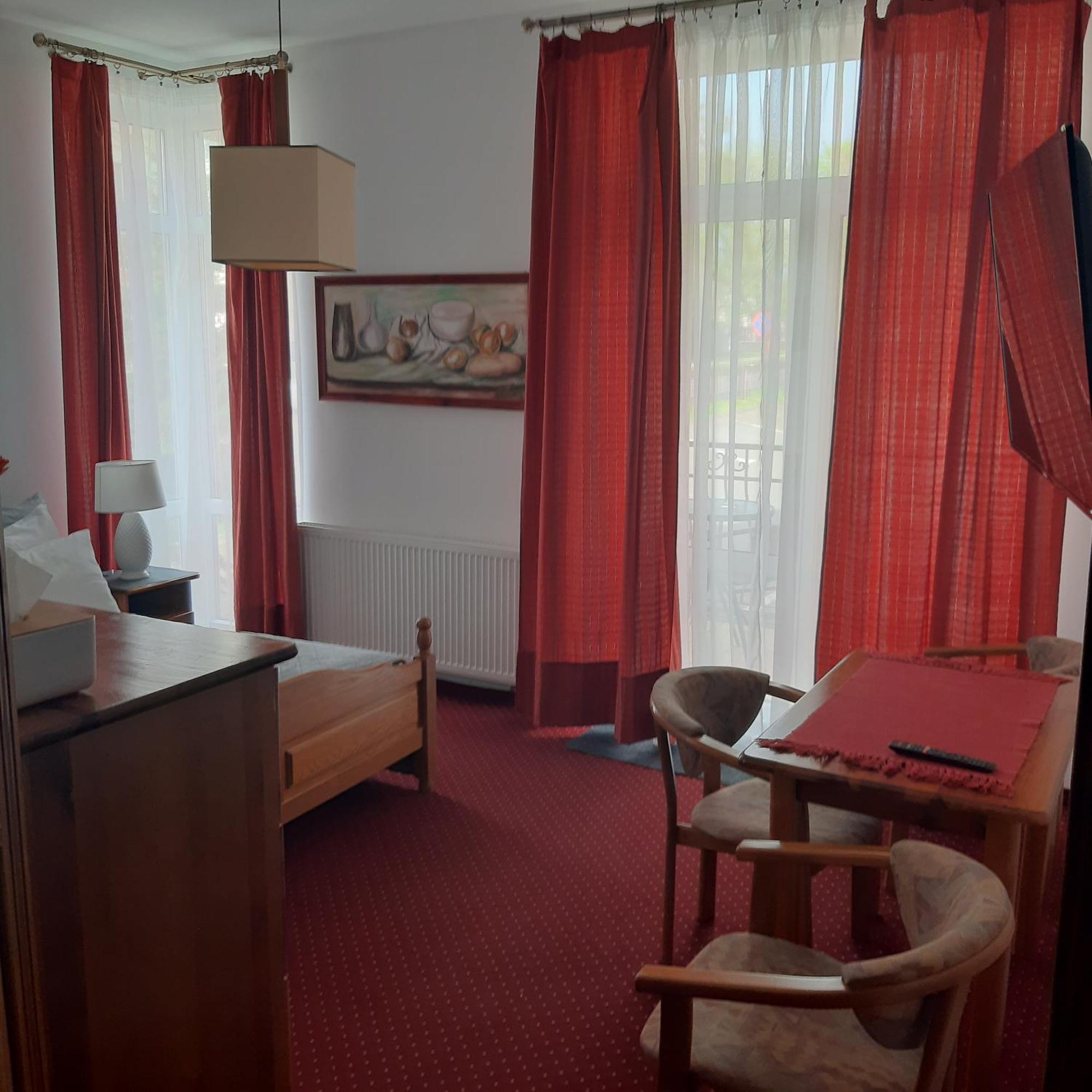 Zamość Hotel Polak מראה חיצוני תמונה